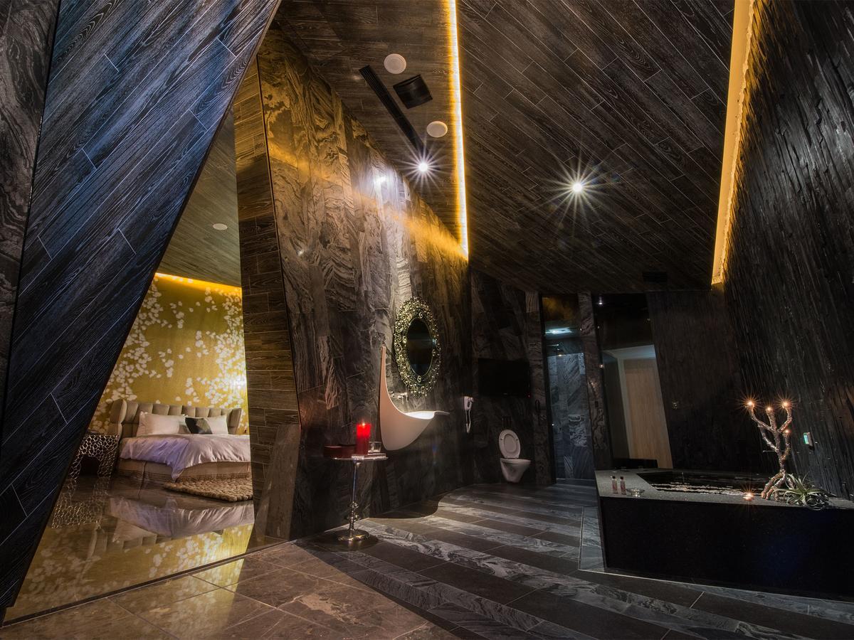 Shuei Wu Villa Тайчжун Экстерьер фото
